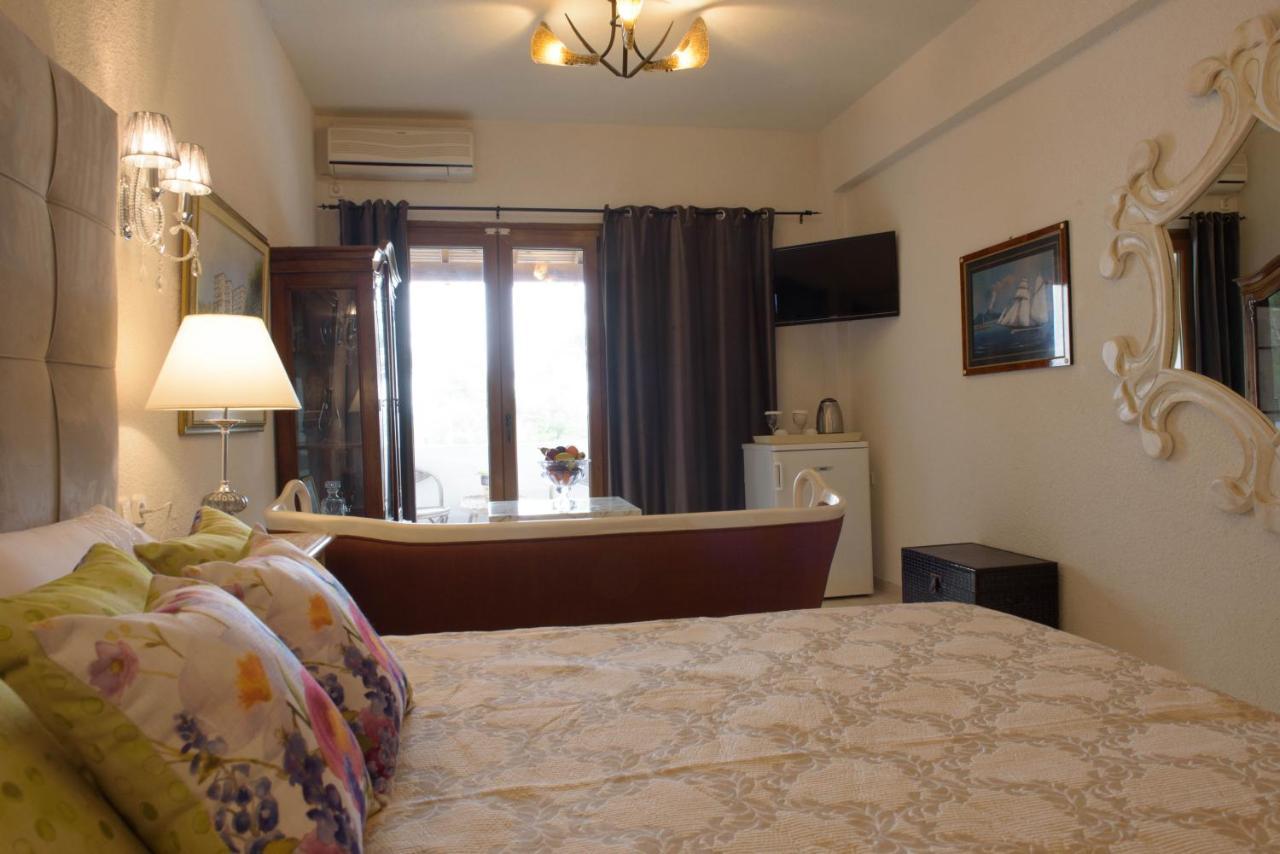Leandros Hotel Nea Roda Exterior foto