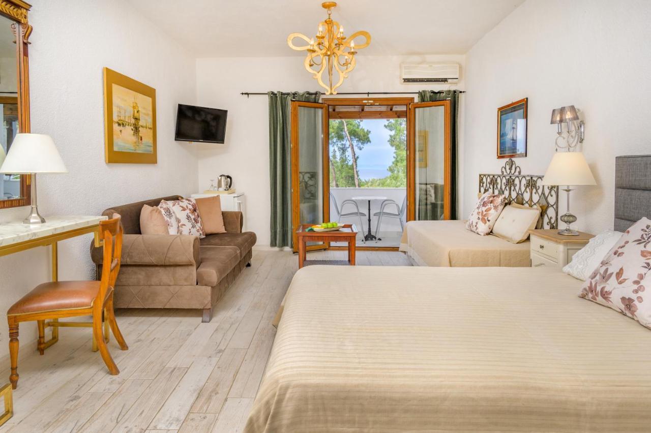 Leandros Hotel Nea Roda Exterior foto
