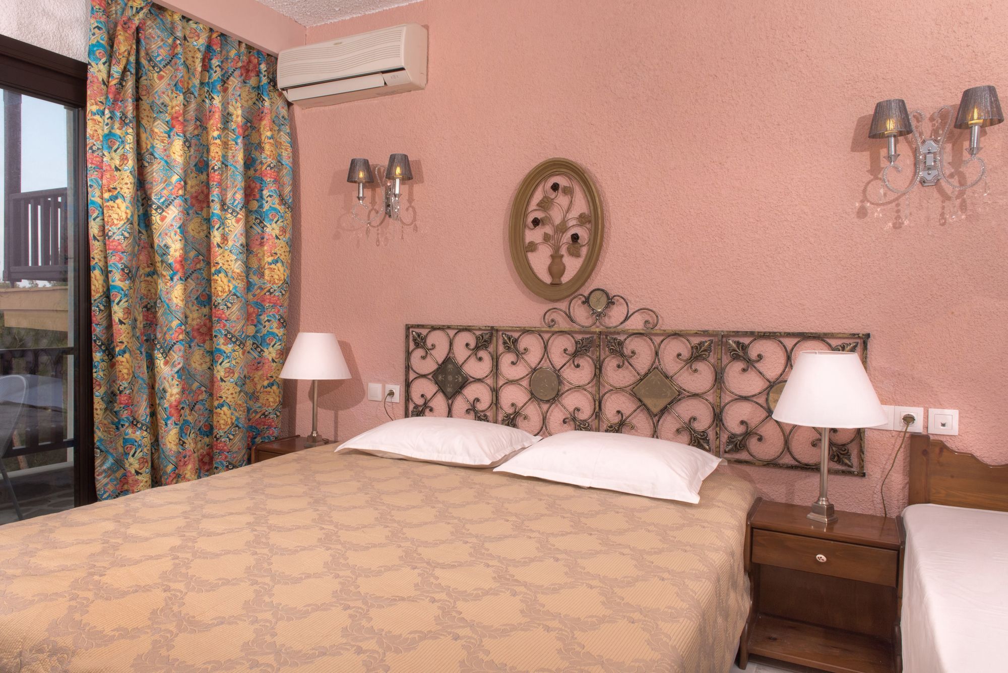 Leandros Hotel Nea Roda Exterior foto